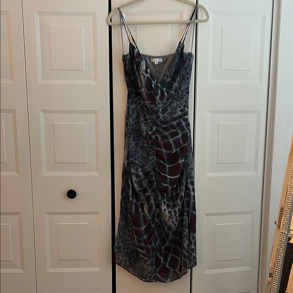 Socialite Gray and Black Patterned Midi Dress